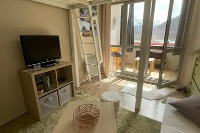 Image de Studio rénové 4 personnes avec vue sur le lac Artouste Fabrège