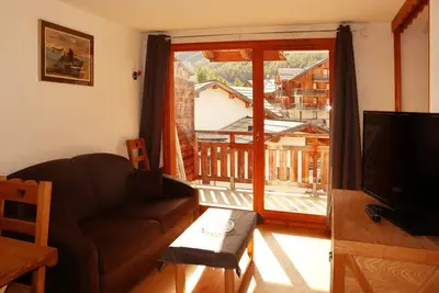Image de Appartement skis aux pieds avec piscine intérieure, proche services