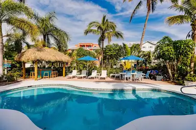 Image de Tropical Paradise 3 Bed 3 Bath House