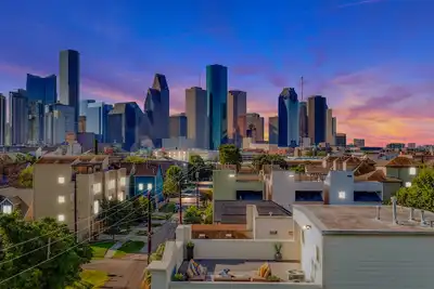 Image de Downtown Luxury Home w/Stunning views in Houston✨