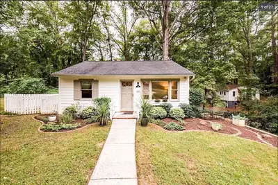 Image de Unc Cottage- near Univ/Hospital, Ymca, Franklin St