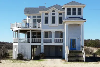 Oceanfront Views At Semi - Oceanfront Prices on 4x4 Carova Beach
