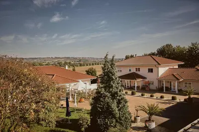 Image de Vacation apartment at the Winzerhof with a view of the vineyards.