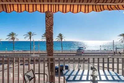 Apartamento Vistamar a 25km Bcn avec Vue sur Mer, Terrasse, Balcon, A\/C & Wi-Fi