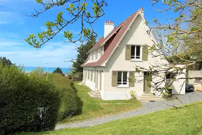 Image de Grande maison vue mer, 200 m², jardin & bois, plage à 8 minutes pieds