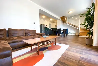 Image de 2 bedroom\/2 bathroom duplex close to Opera\/Andrassy bld