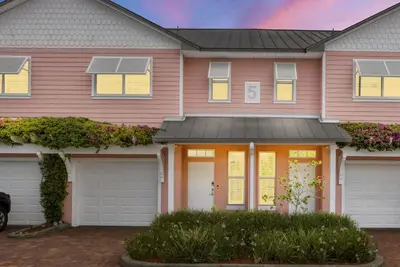 Image de Cape Crossing Marina Townhome - Just Minutes to Kennedy Space Center and Beaches