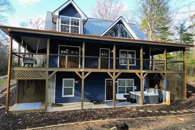 Image de Spacious Mountain Retreat w/ Hot Tub & Game Room