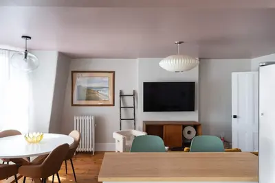 Scenic 1-bedroom rental in Newburgh