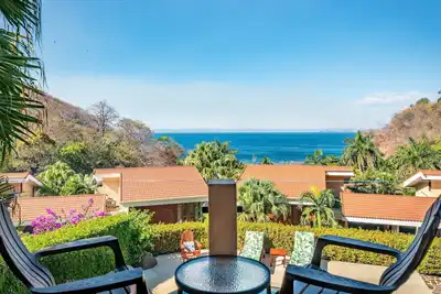 Image de Villa with an Ocean View and Private Pool In Bahia Pez Vela Resort