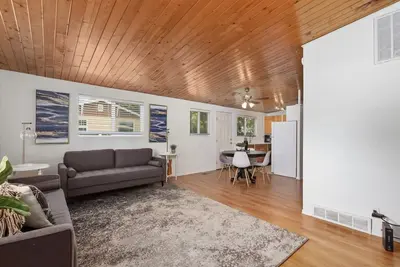 Image de New Listing Heyburn Street Haven, Clean Central Tf