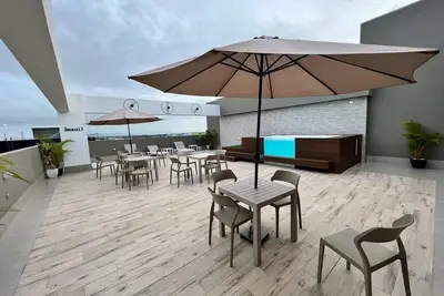 Image de Gabby'S Sky Apartment With Jacuzz+Gym @Evaristo