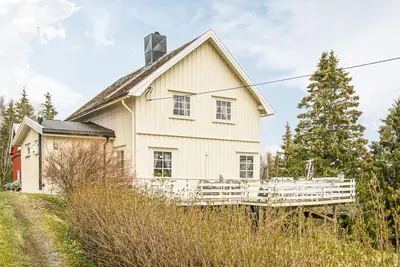 Image de Superbe maison à Ytterøy avec Wi-Fi