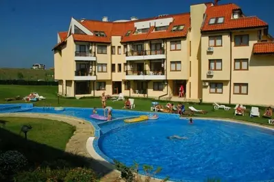 Brand New Apartment with pool, gym and playground