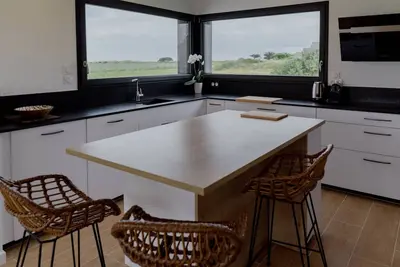 Image de 600m from the beach. Contemporary and bright house (4*), large garden.