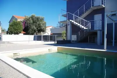 Fully equiped balcony apartment with pool