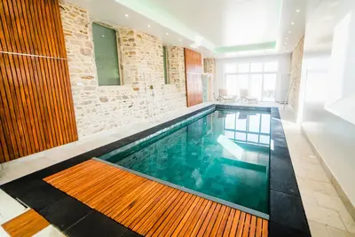 Image de Les gites saint Martin - Le Couvent et sa piscine d'intérieur 5*