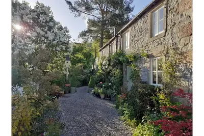 Image de Gorgeous romantic cottage retreat, gardens & Peak District views