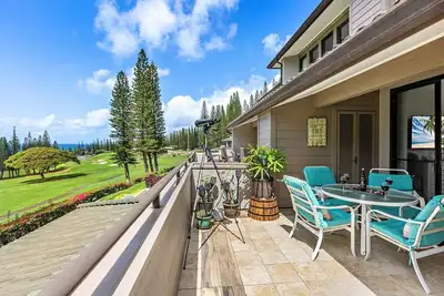 New Listing! Gorgeous Spacious Tropical Oasis