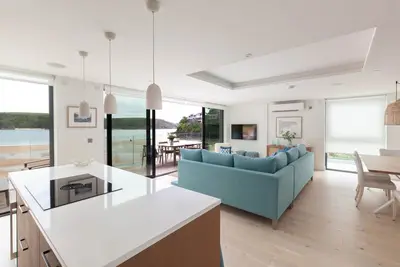 Image de 2 The Reach - absolute beachfront - Sleeps 4