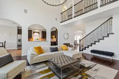 Image de Large 5 Bedroom Family House W/ Game/Media Central Dfw 5 Min To Lake At&T