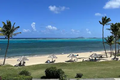 Luxury Beachfront Condo with Pool and Hot Tub