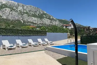Natura-Gata, Omiš-small stone apartman with swimming pool