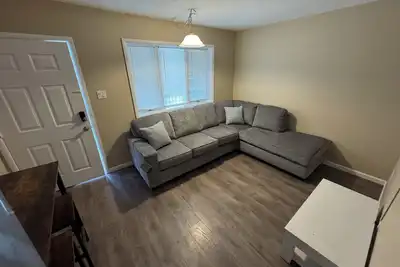 Image de 18 Affordable one bedroom apartment in a Prime location