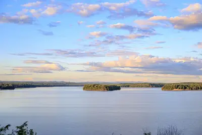 Image de Adirondack Luxury Lakefront Villa With Hotub  (New Build)