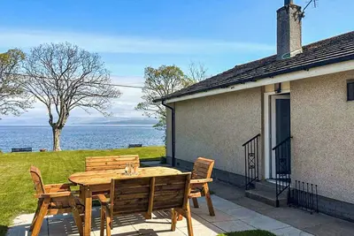 Image de 3 chambres à coucher à All Isle of Bute