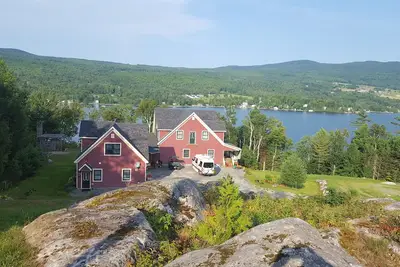 Image de Lovely 1 bedroom guest house\/apartment on Willoughby Lake with private lakefront