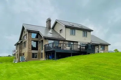 Image de Premier #1 Home Near Grove City & Slippery Rock Univ. , Safari, Outlets, Amish