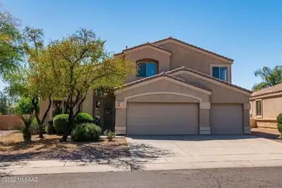 Image de Desert Oasis Large Home with pool and spa!