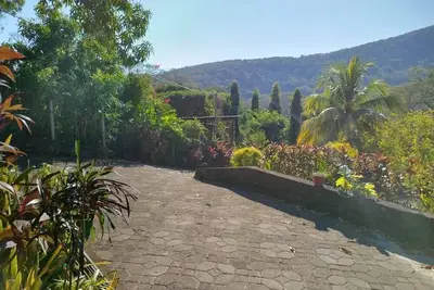 Enchanting villa, tranquility, scenic views, mountains