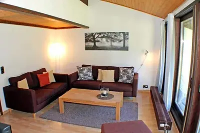 Image de Ofi-132 - Vacation home at the edge of the forest (Ht) - Feriendorf Ă–fingen 06