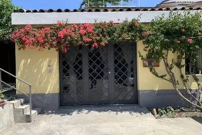 Dimora Marchese, centrally located near Giardini Naxos and Taormina, two kilometers from the sea