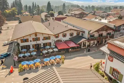 Image de Front Street Suites-3 Condos *Downtown*Great Location*Fireplace*Walk to Village