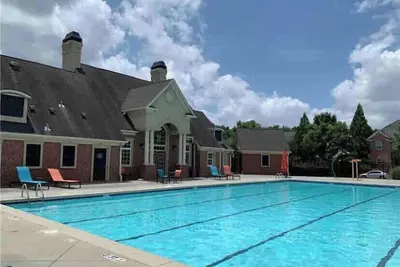 Image de Beautiful Cozy 3-Bedroom Townhome Retreat