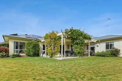 Wren Hill - Dreamy Home with Spectacular Views