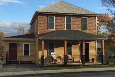 Image de The Fuller House - 15 Mins from Colgate