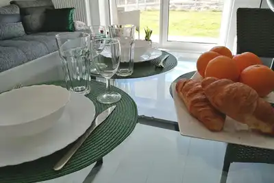 Cichy Apartament z tarasem tylko 6 km od Starówki