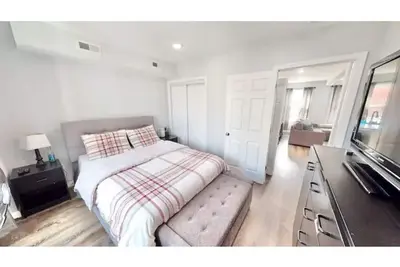 Downtown Boston Condo Near Logan Airport w/ Wi-Fi and Tv Streaming!