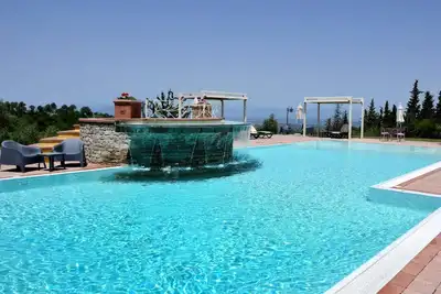 Image de Appartement de vacances Chianni pour 1 - 4 personnes avec 2 chambres à coucher - Maison de vacances