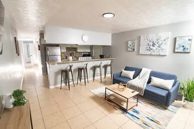 Image de Min Away from Ybor, Dwtn & River Walk