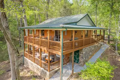 Image de Mountain retreat with decks, firepit, pool table, and fireplace - dogs Ok