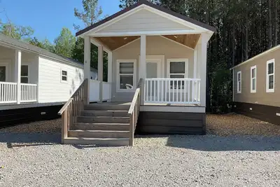 Image de Tiny Homes for Rent, minutes to the Casino, Golf Course & Water Park