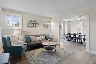Image de Family and 🐕 friendly☆3br house☆Porch swing☆Mars☆Pgh☆Cranberry
