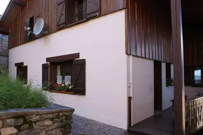 Image de Studio lumineux à louer dans un chalet