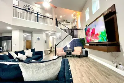 Image de Family Luxury Retreat near Sea World