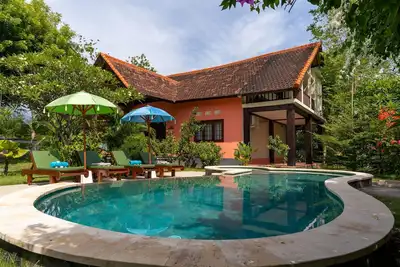 Image de Stunning villa, quiet retreat, nice volcano view